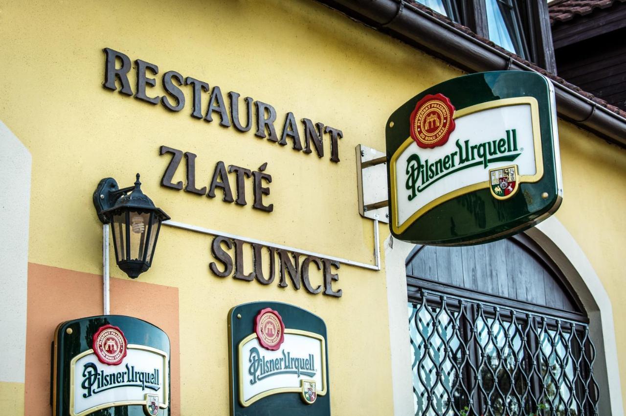 Penzion Zlate Slunce Chocenice Exterior photo